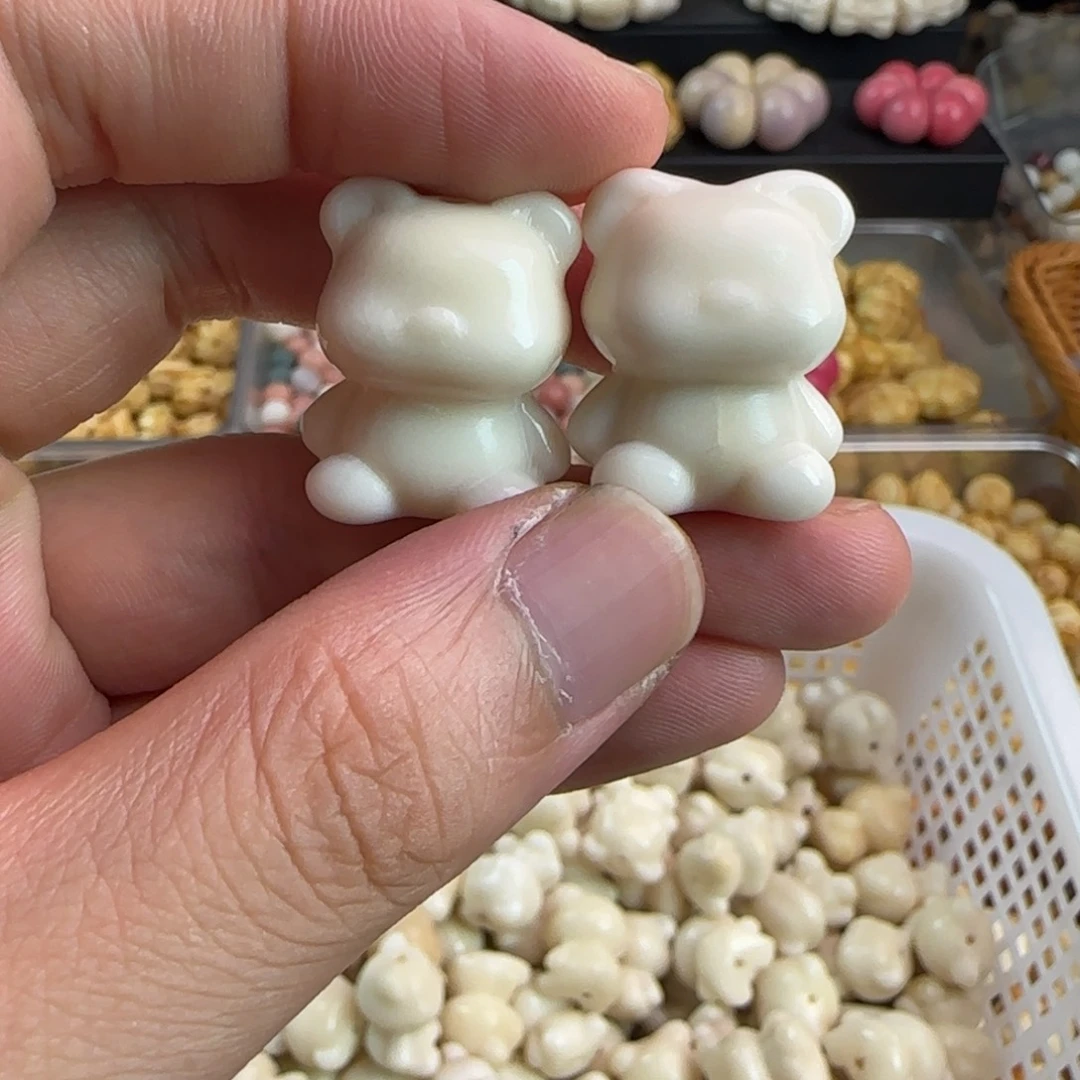 吊坠菩提根/象牙果微瑕疵白色胖熊10颗