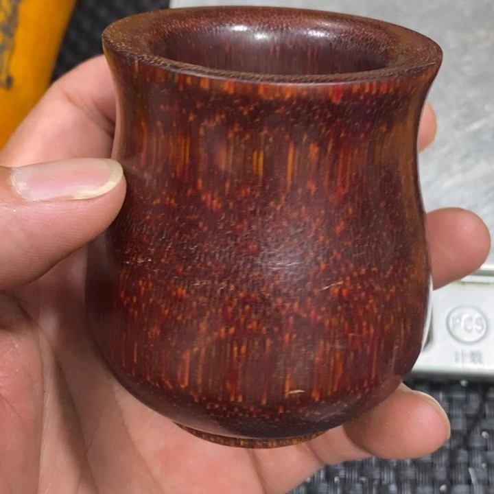 滴血莲花菩提吊坠