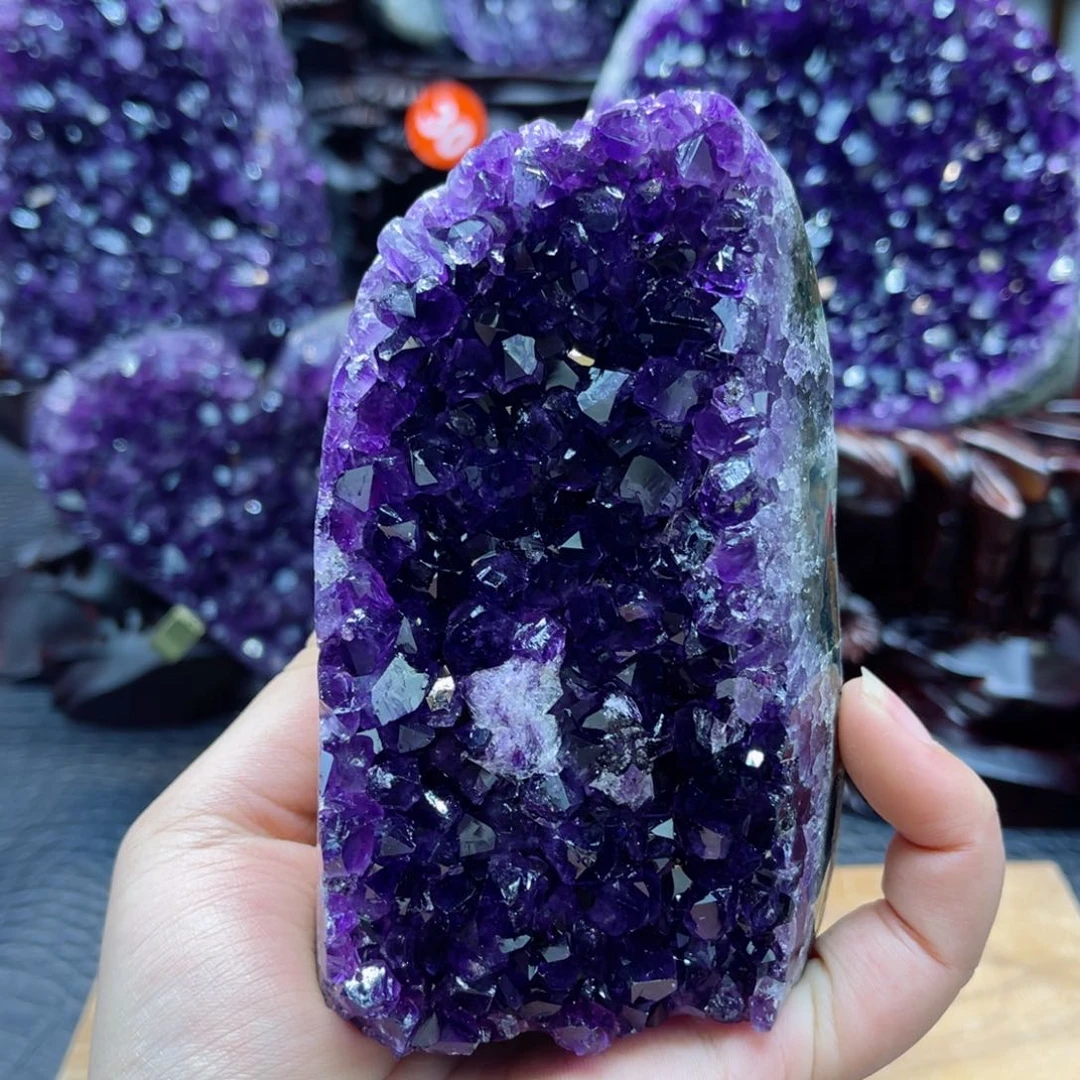 紫晶大型摆件（非配饰）未镶嵌