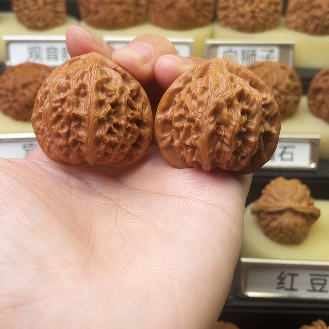 文玩核桃吊坠宫灯40尺589