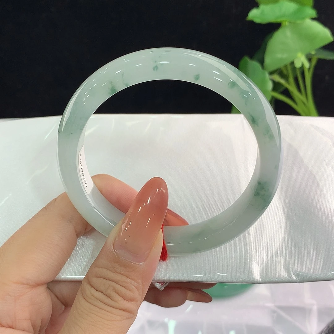 翡翠手镯未镶嵌正58.2