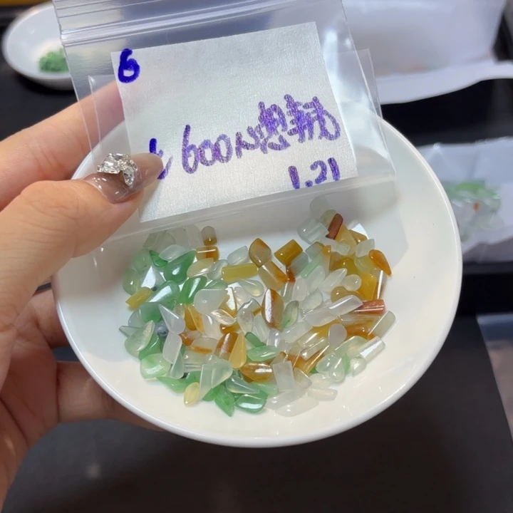 定制翡翠未镶嵌心****不