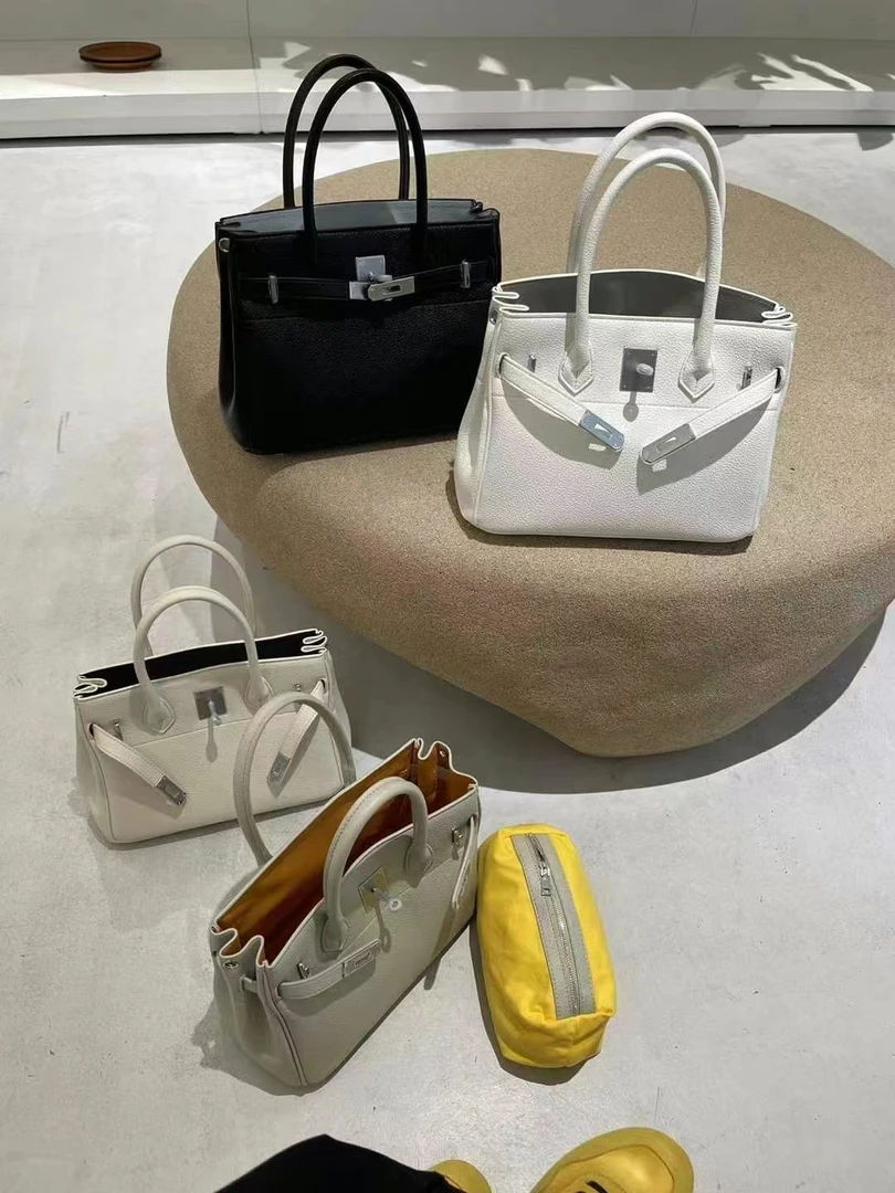 1013款时尚百搭手提包