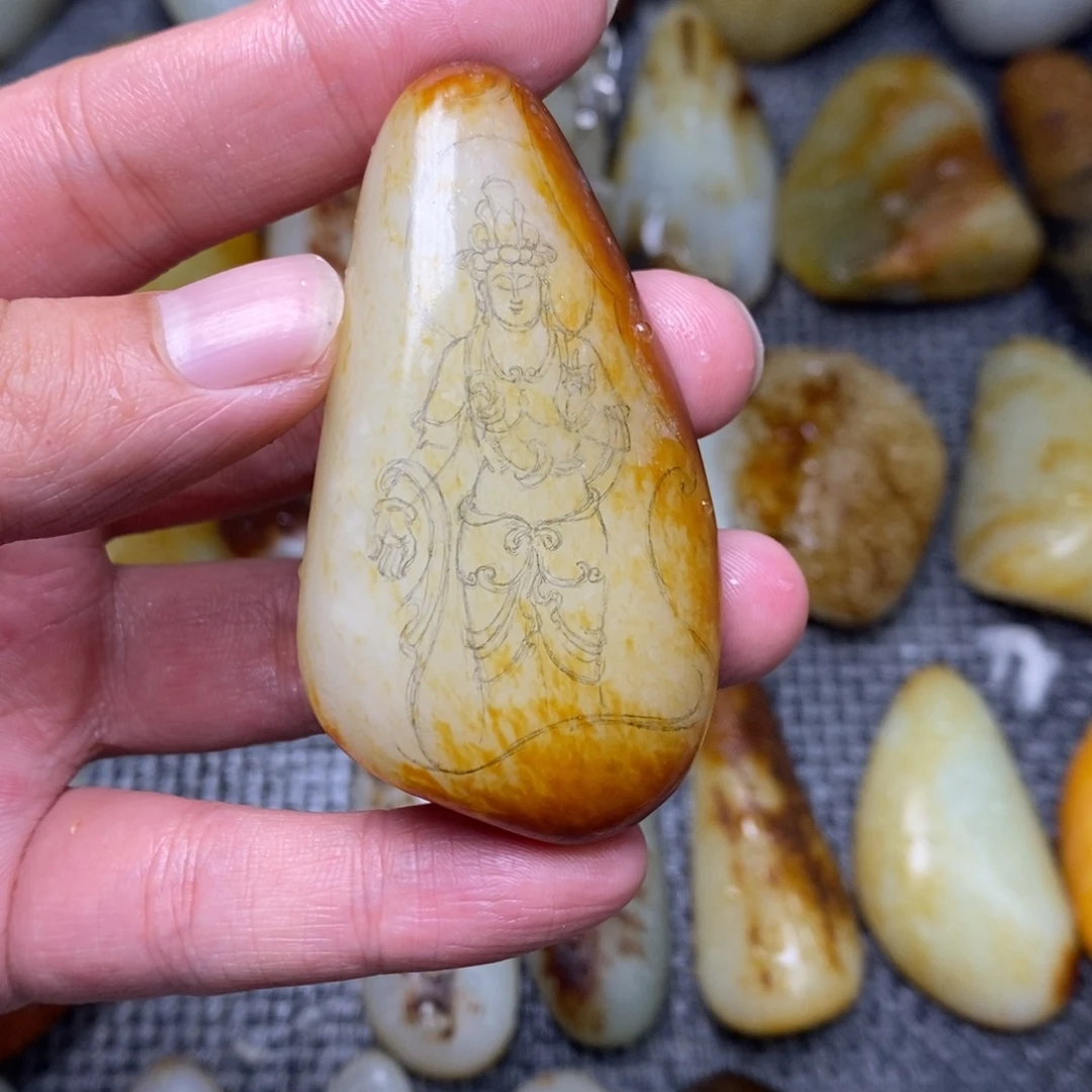 用***8未镶嵌挂件定制和田玉