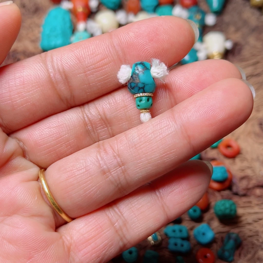 绿松石未镶嵌配饰