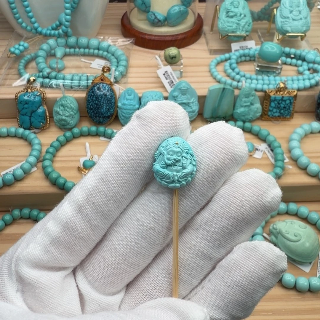 绿松石未镶嵌珠宝奇石