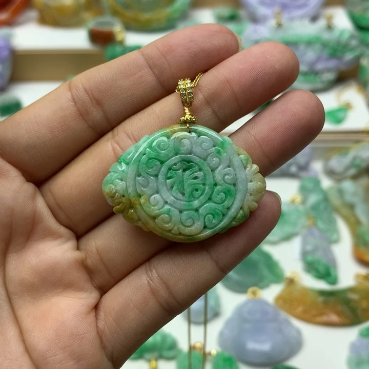颈饰未镶嵌翡翠翡翠