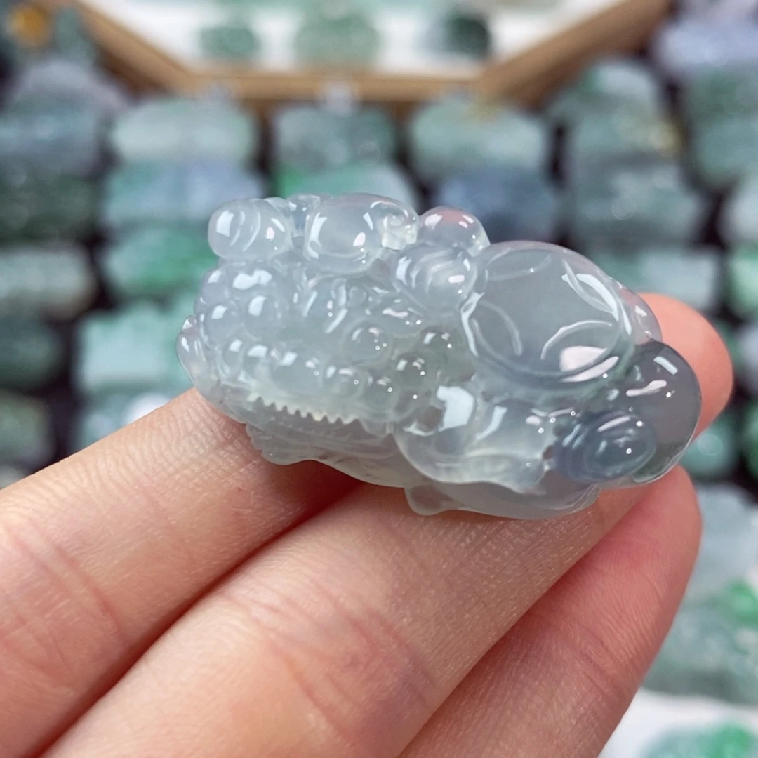 翡翠未镶嵌颈饰天然