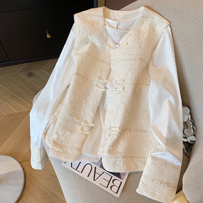 新中式国风刺绣盘扣马甲套装女春2025新款高端百搭气质T恤两件套