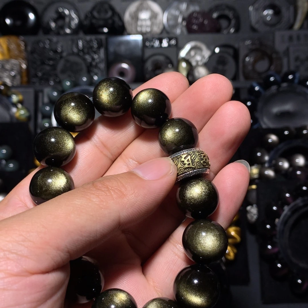 嘎***嘎未镶嵌黑曜岩珠宝奇石