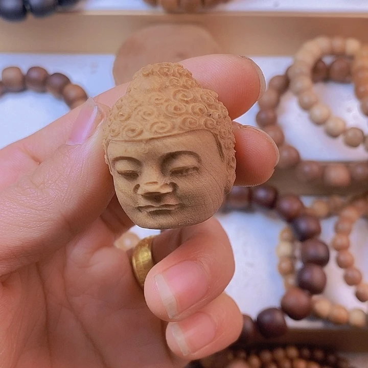 檀香木其他焦糖。。