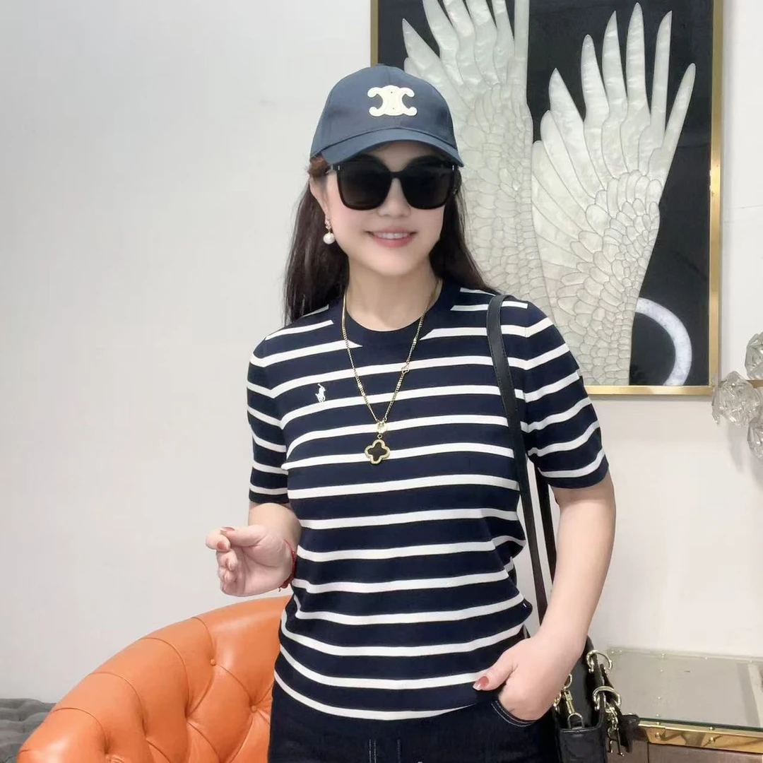 【薇姐粉丝】2025春夏新款海军风时尚圆领休闲百搭条纹针织衫82833