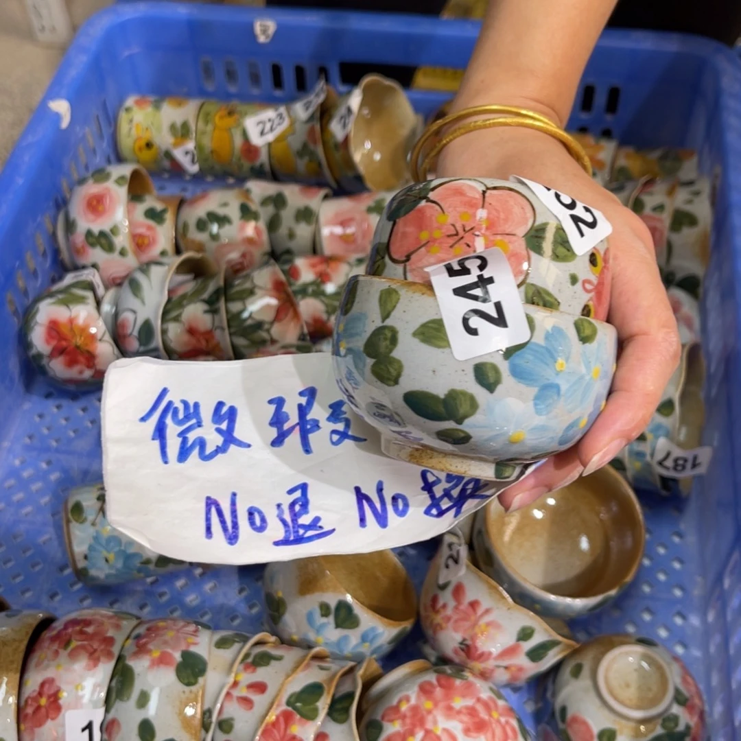 T***L壶素浅陶瓷手工手绘