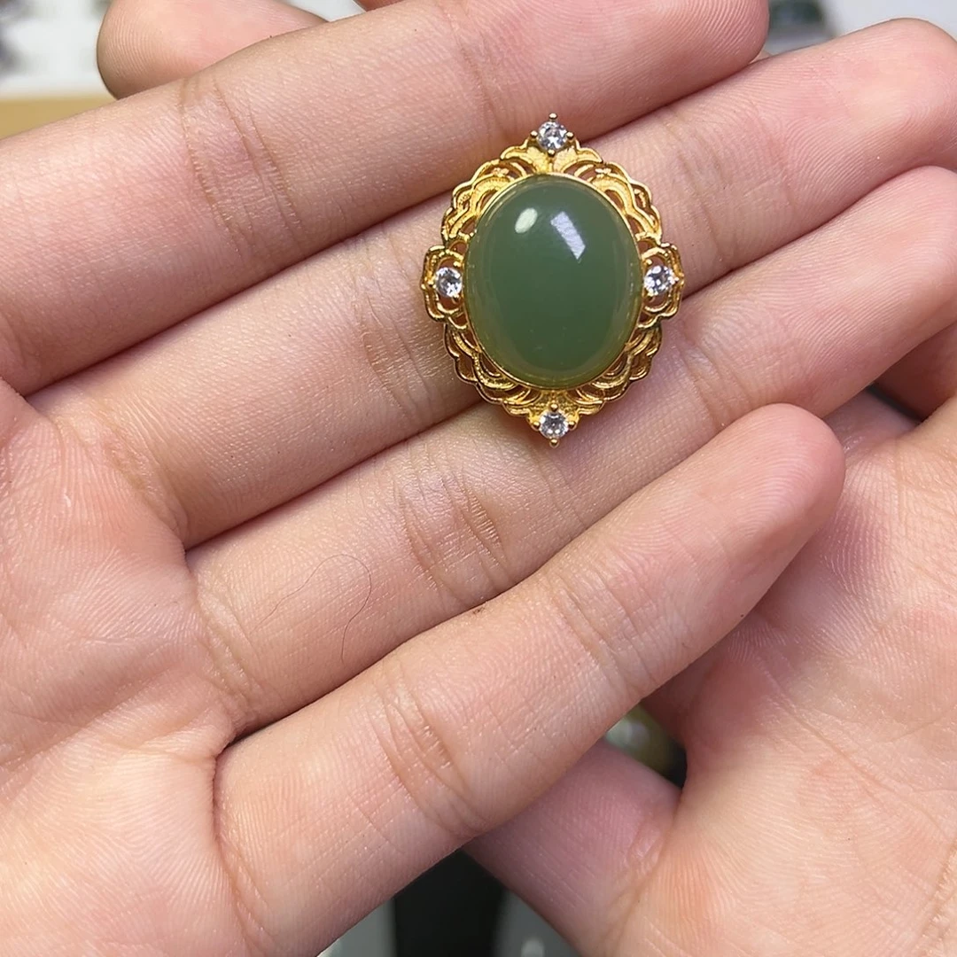 【闪购商品】颈饰未镶嵌和田玉