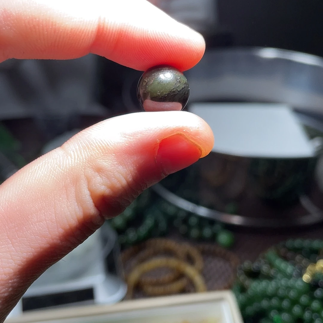 和田玉（碧玉）未镶嵌珠宝半成品