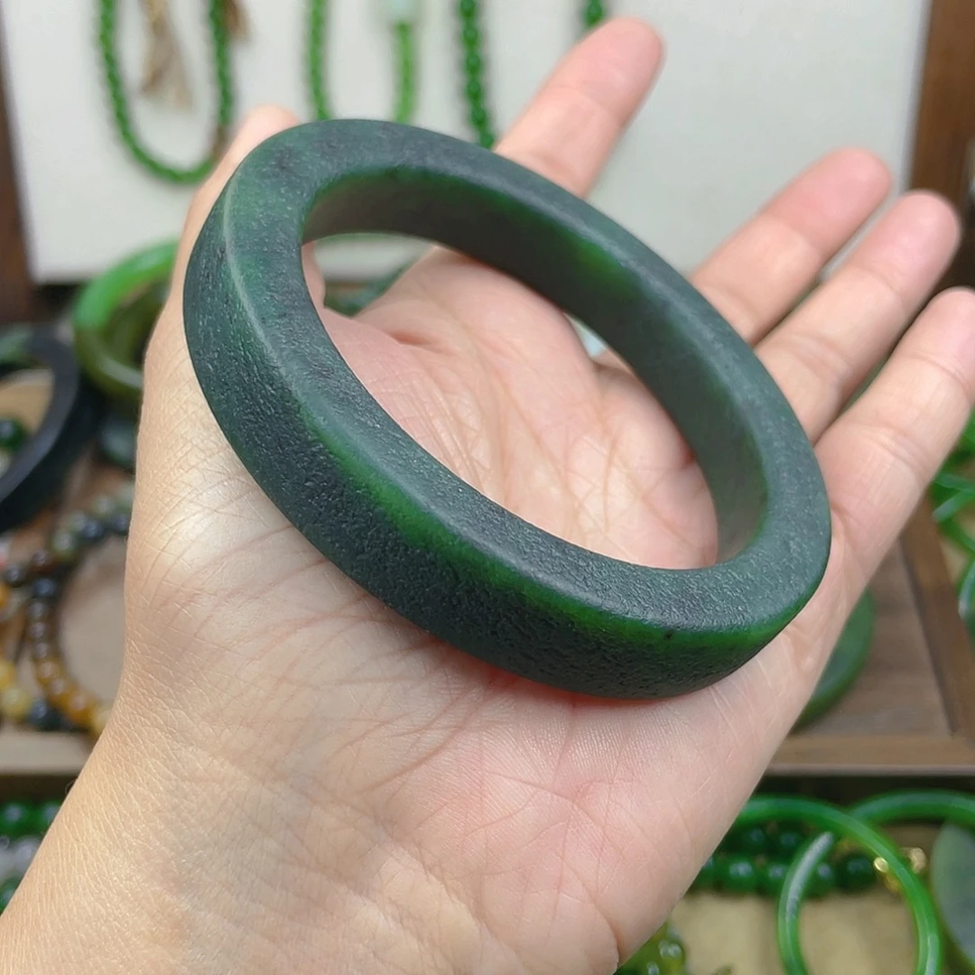 未镶嵌手镯和田玉63