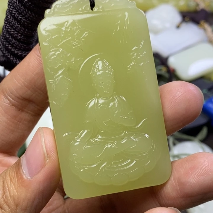 和田玉未镶嵌颈饰