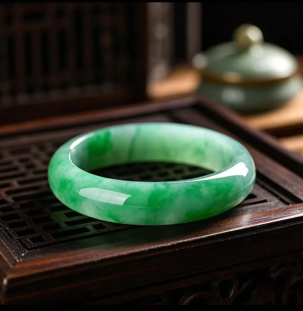 A时尚缅风美人翠饰品手镯（对应价格拍）
