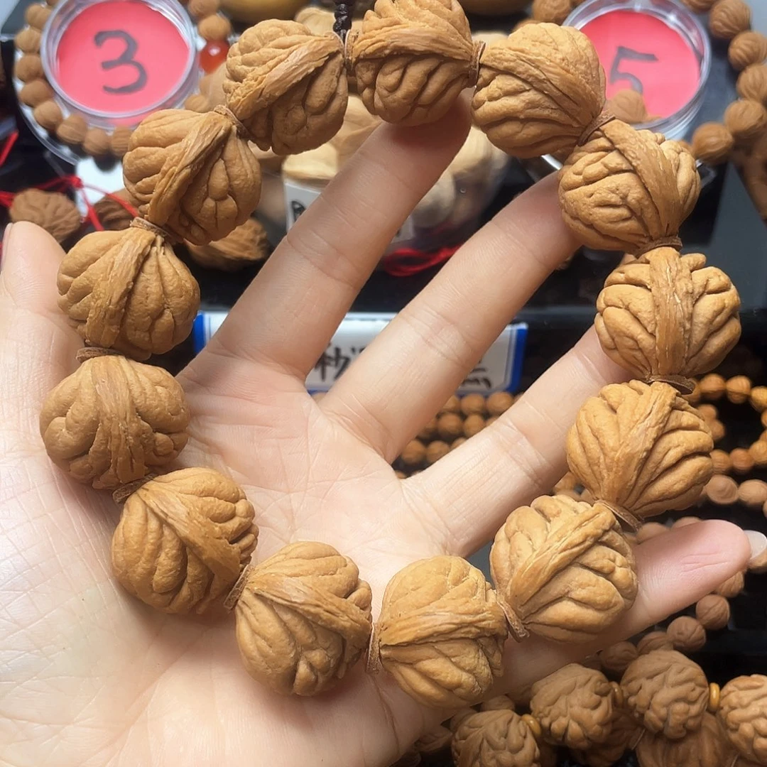 沉***大把件桃核霸王龙手持25➕尺寸13颗