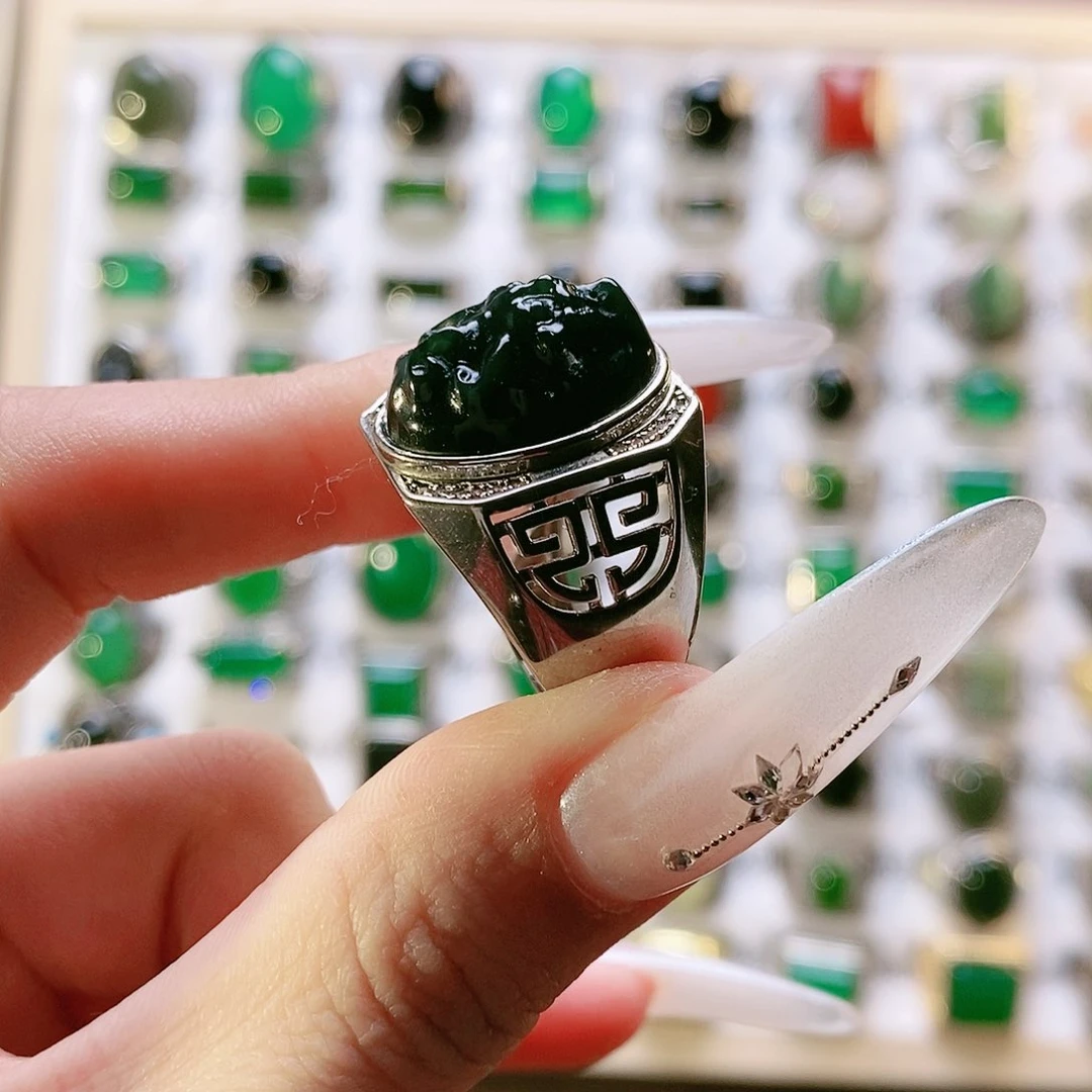 和田玉戒指银S925镶嵌M****蔡