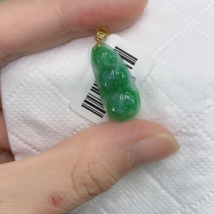 颈饰18K金镶嵌翡翠12356678999