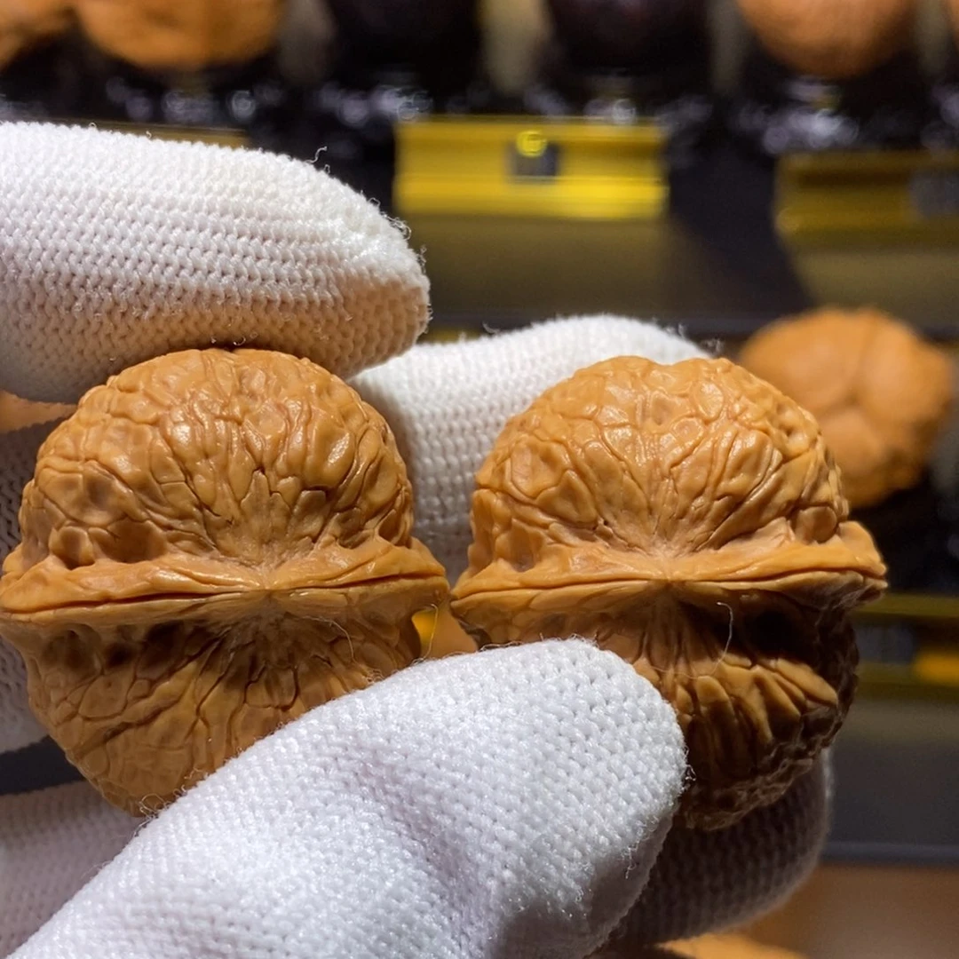 文玩核桃把件香妃元宝32尺