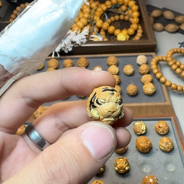 回***佳猴头核桃吊坠18山君