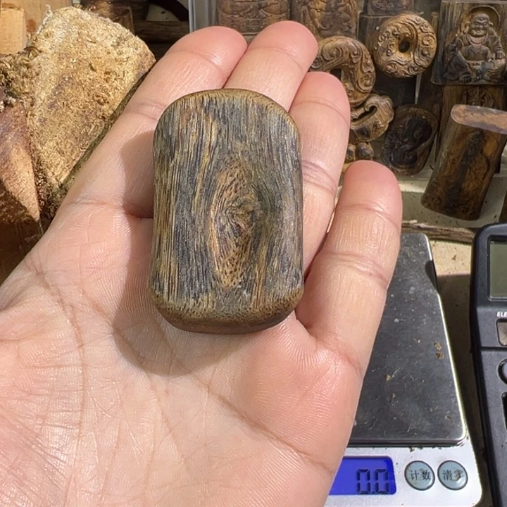 沉香吊坠老*哥老白棋沉香吊坠11.7克