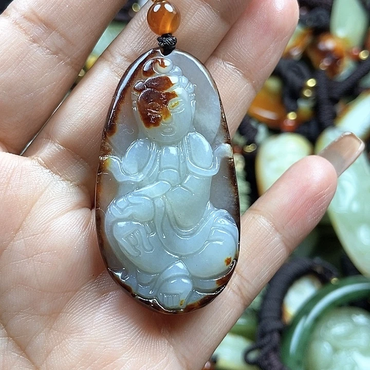 和田玉颈饰未镶嵌