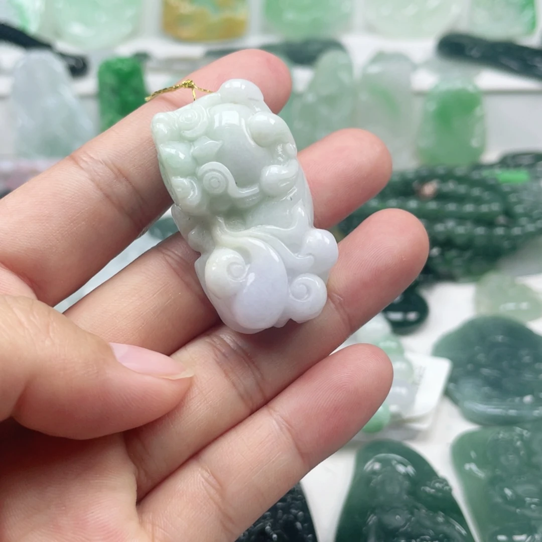 翡翠颈饰未镶嵌翡翠挂件