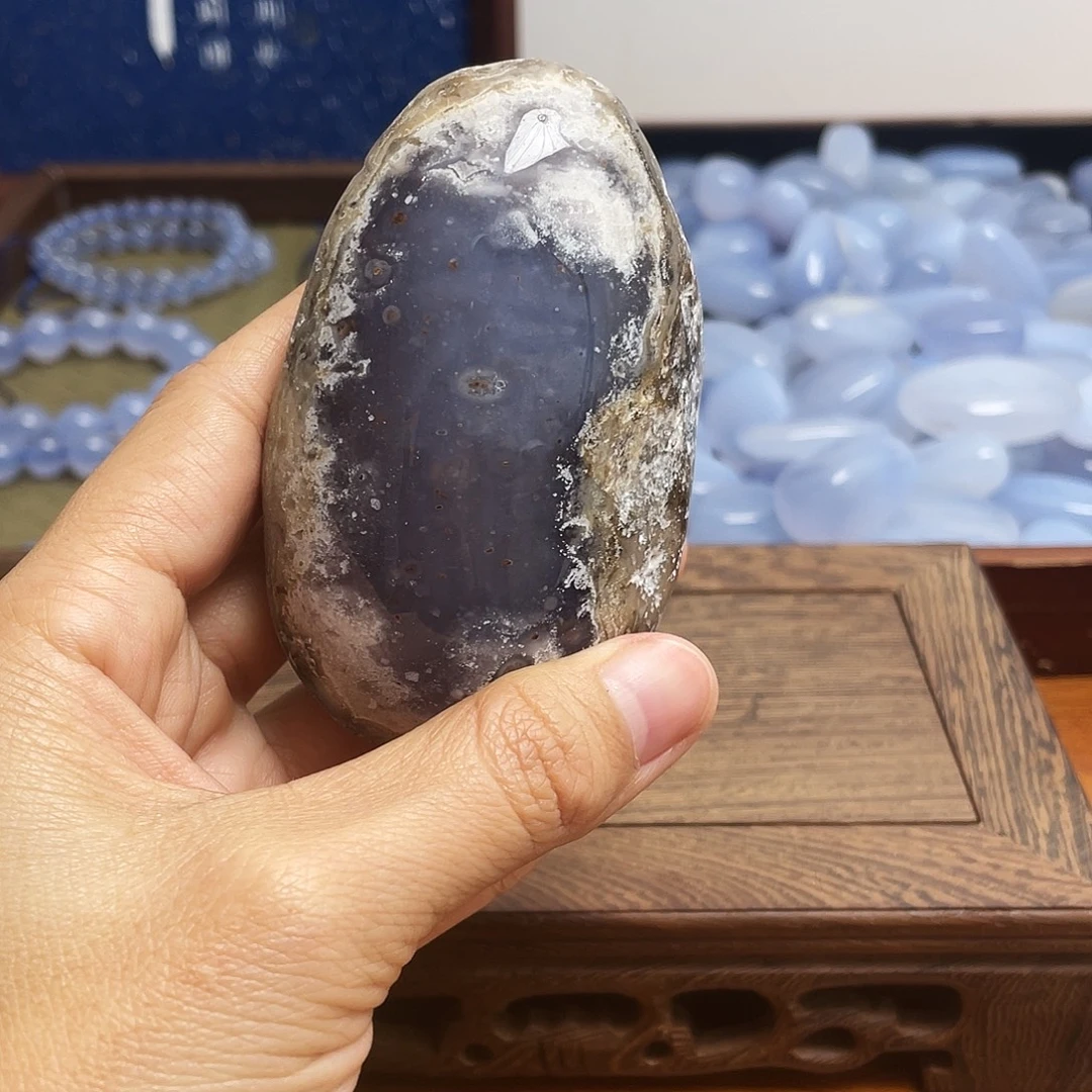 玛瑙/玉髓未镶嵌珠宝奇石