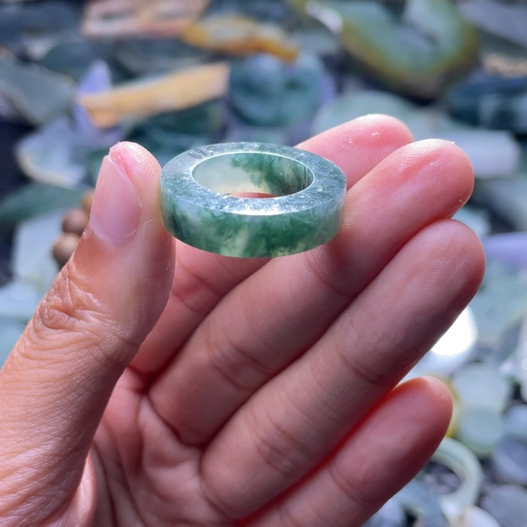 未镶嵌定制翡翠翡翠定制