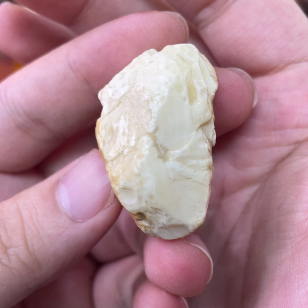 定制琥珀天然琥珀