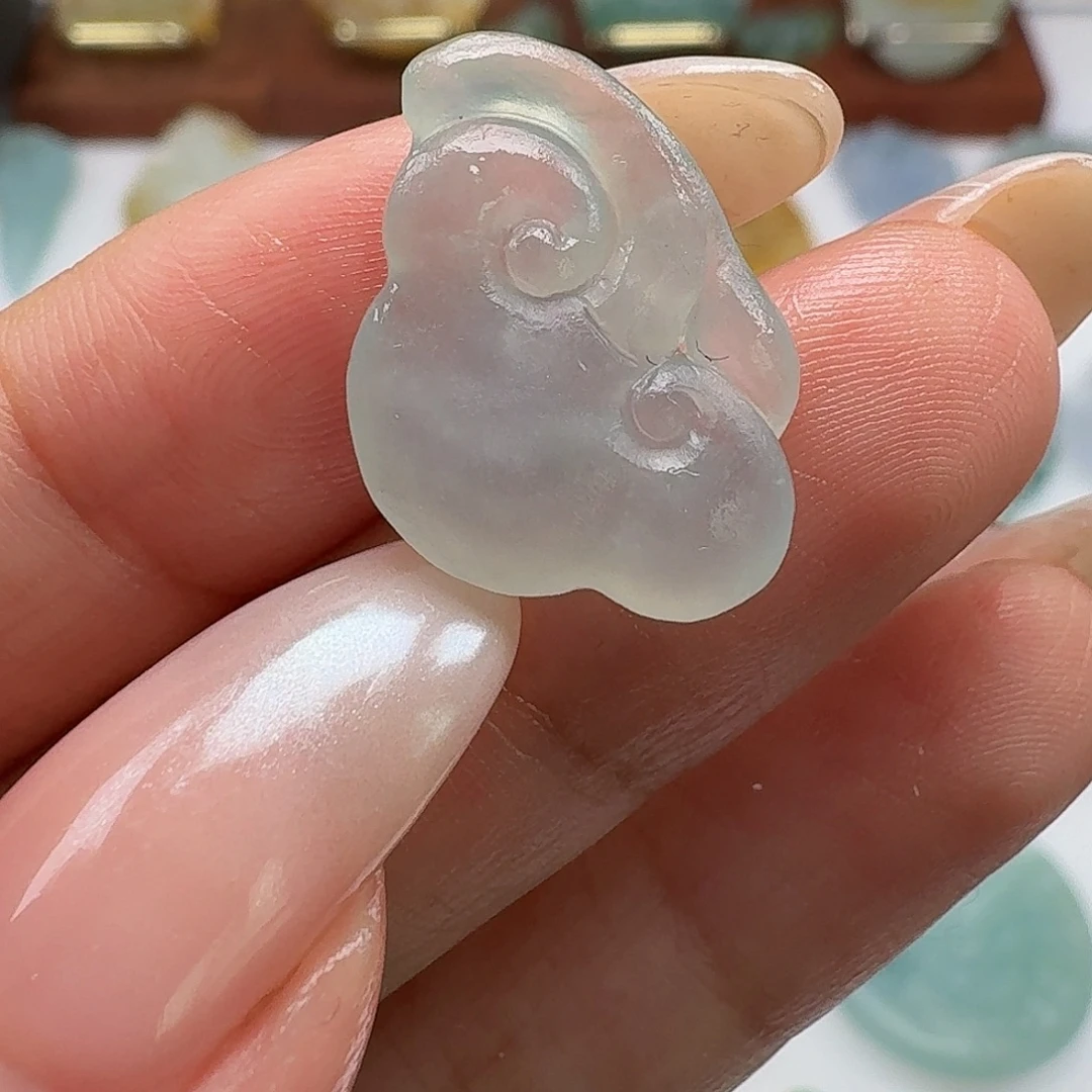 定制翡翠未镶嵌如意