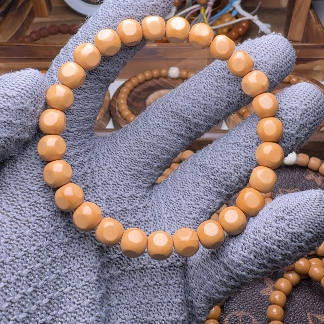 猴头核桃手串镜面六方8mm