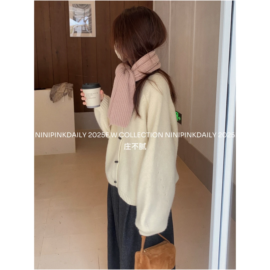 743Ninipink庄不腻自制【北城雪】复古牛角扣针织开衫软糯外套上衣