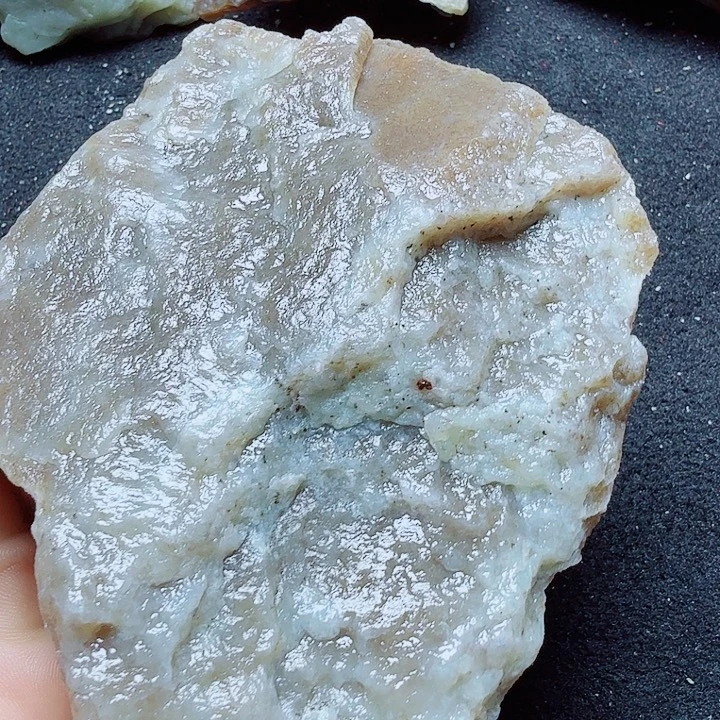 和田玉（糖玉）未镶嵌珠宝半成品