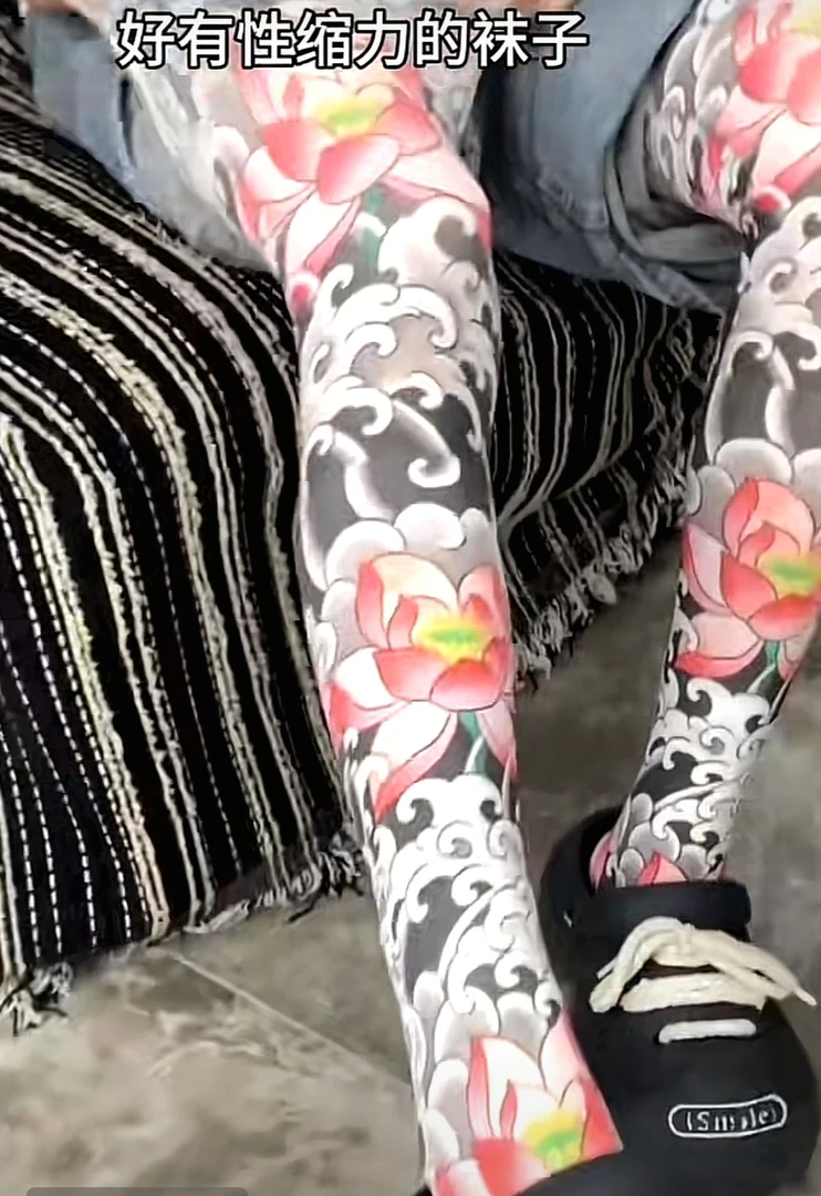 2025年纹身丝袜印花长筒袜软妹日系性感丝袜薄款过膝花褪袜子