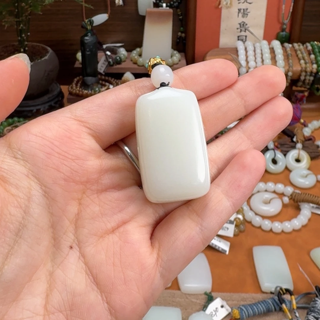 和田玉（糖玉）未镶嵌手链