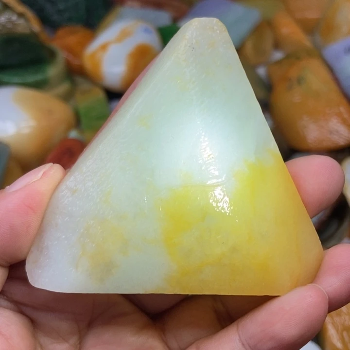 翡翠未镶嵌颈饰缅甸翡翠