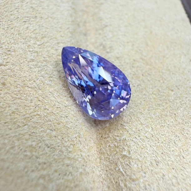 【文家珠宝】3.67ct 无烧薰衣草蓝宝石 EGL