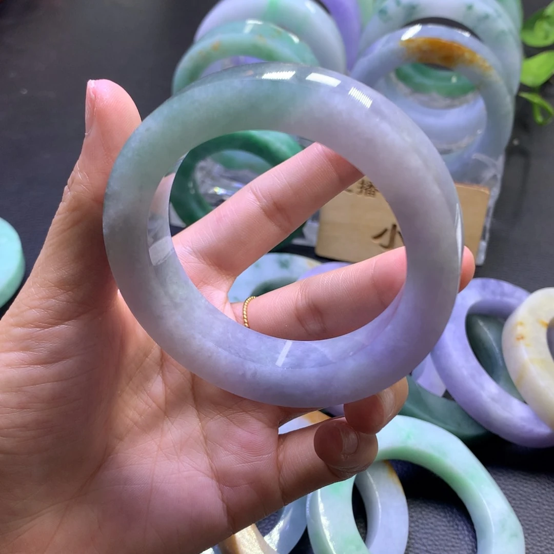 未镶嵌翡翠定制翡翠玫*花