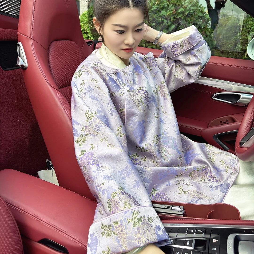 大幂幂同款45姆米老宋锦粉色紫藤花侧开襟毛衫新中式国风外套