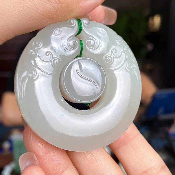 和田玉未镶嵌颈饰定制发货