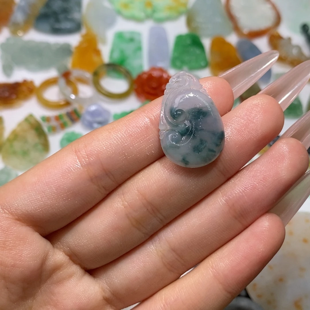 定制翡翠未镶嵌吊坠