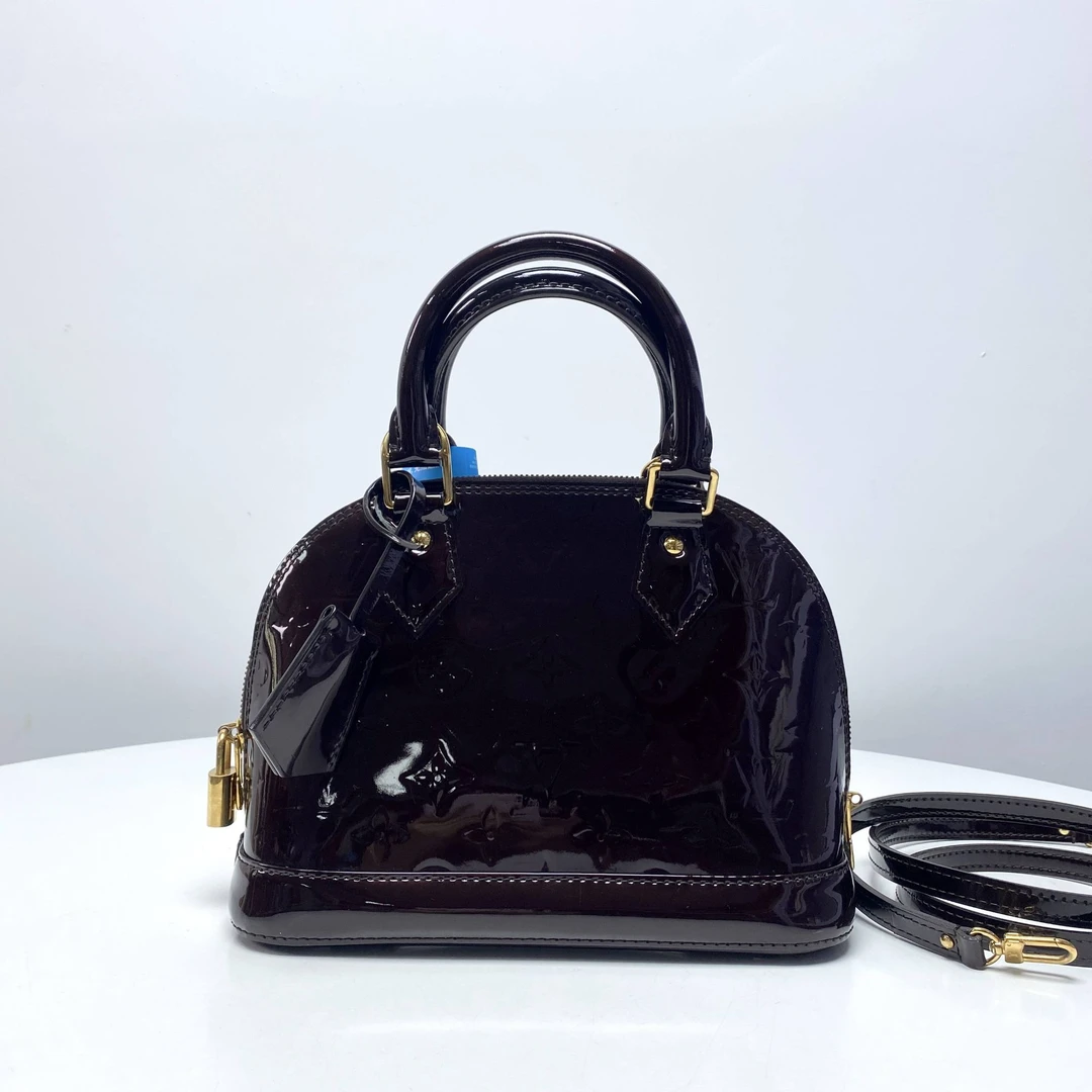 95新 LouisVuitton/路易威登 思斯专属 LV贝壳漆皮单肩包 BY2772