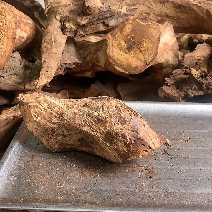花梨木类赛*，降香黄檀
