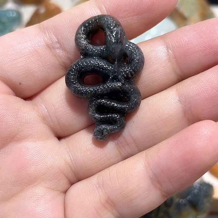 岫玉吊坠(不含链)未镶嵌
