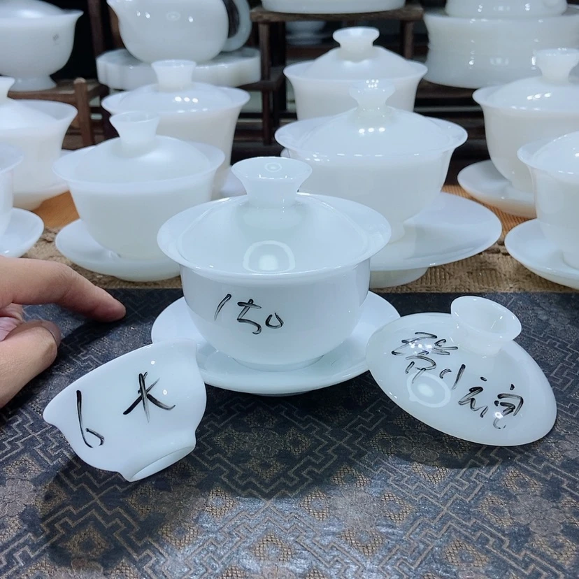【闪购商品】你不说不让她干啥呢是的不给了就