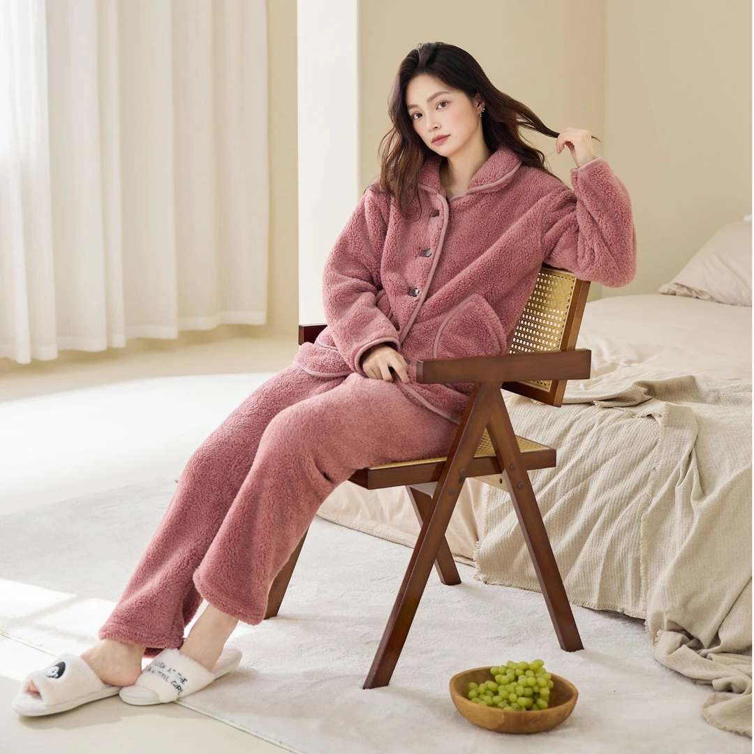 新款雪花绒秋冬款保暖睡衣套装女士休闲可外穿家居服